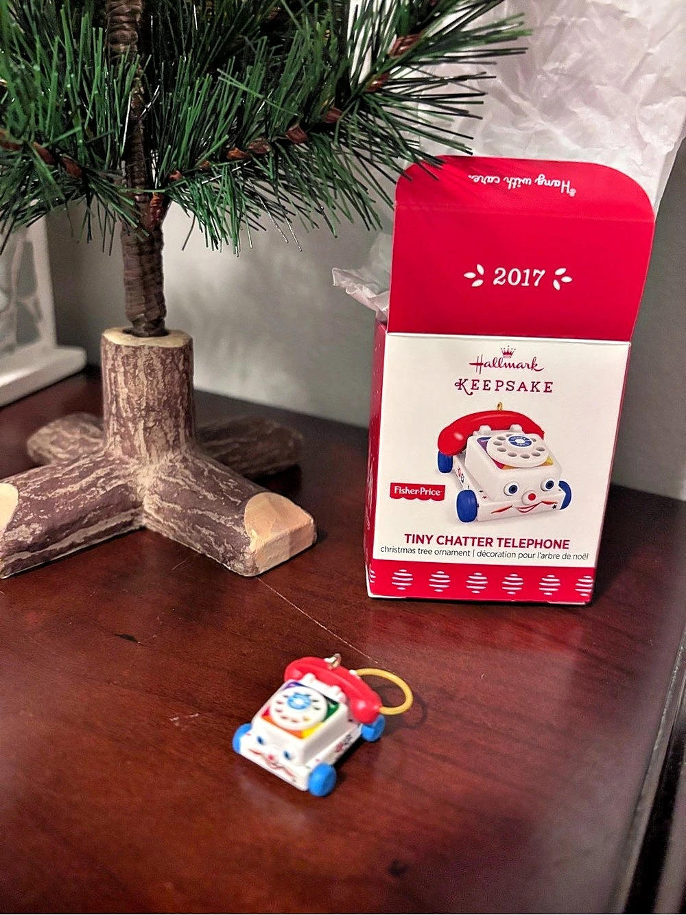 Hallmark Keepsake Tiny Chatter Telephone Christmas Tree Ornament